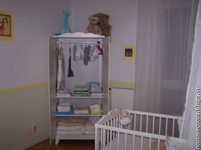 une belle armoire,