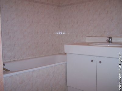 la jolie salle de bain
